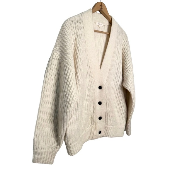 Demylee | Cream V-neck Button Down Cardigan Sweater Size Small - Picture 2 of 10